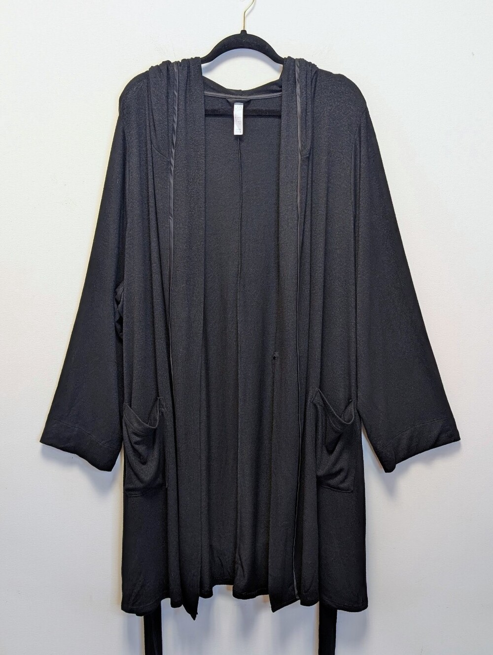 Sleep by Cacique Hooded Black Soft Knit Robe Plus Size 22/24 Tie Waist Pockets